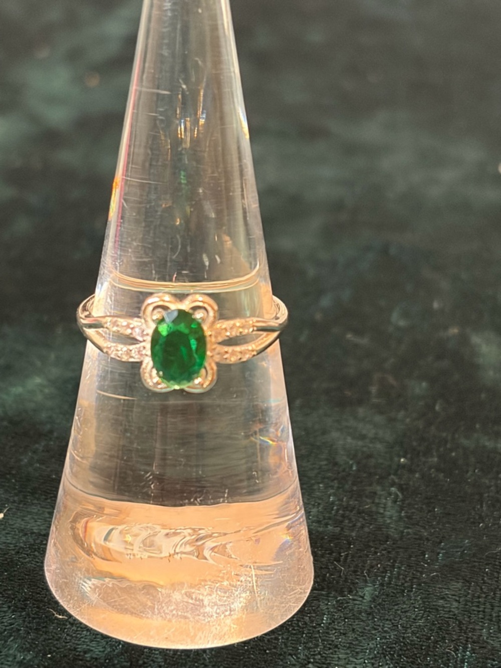 Emerald Green Oval Halo Sterling Silver Silver Ring size 7